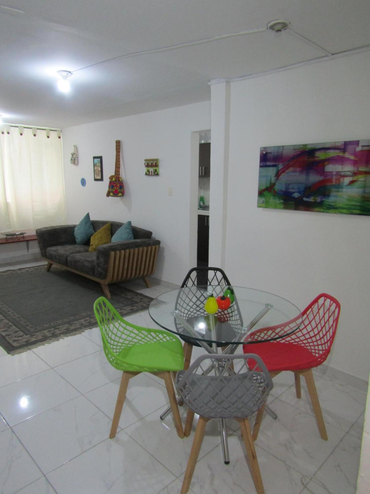 La Quinta Rent Short & Service Bogotá