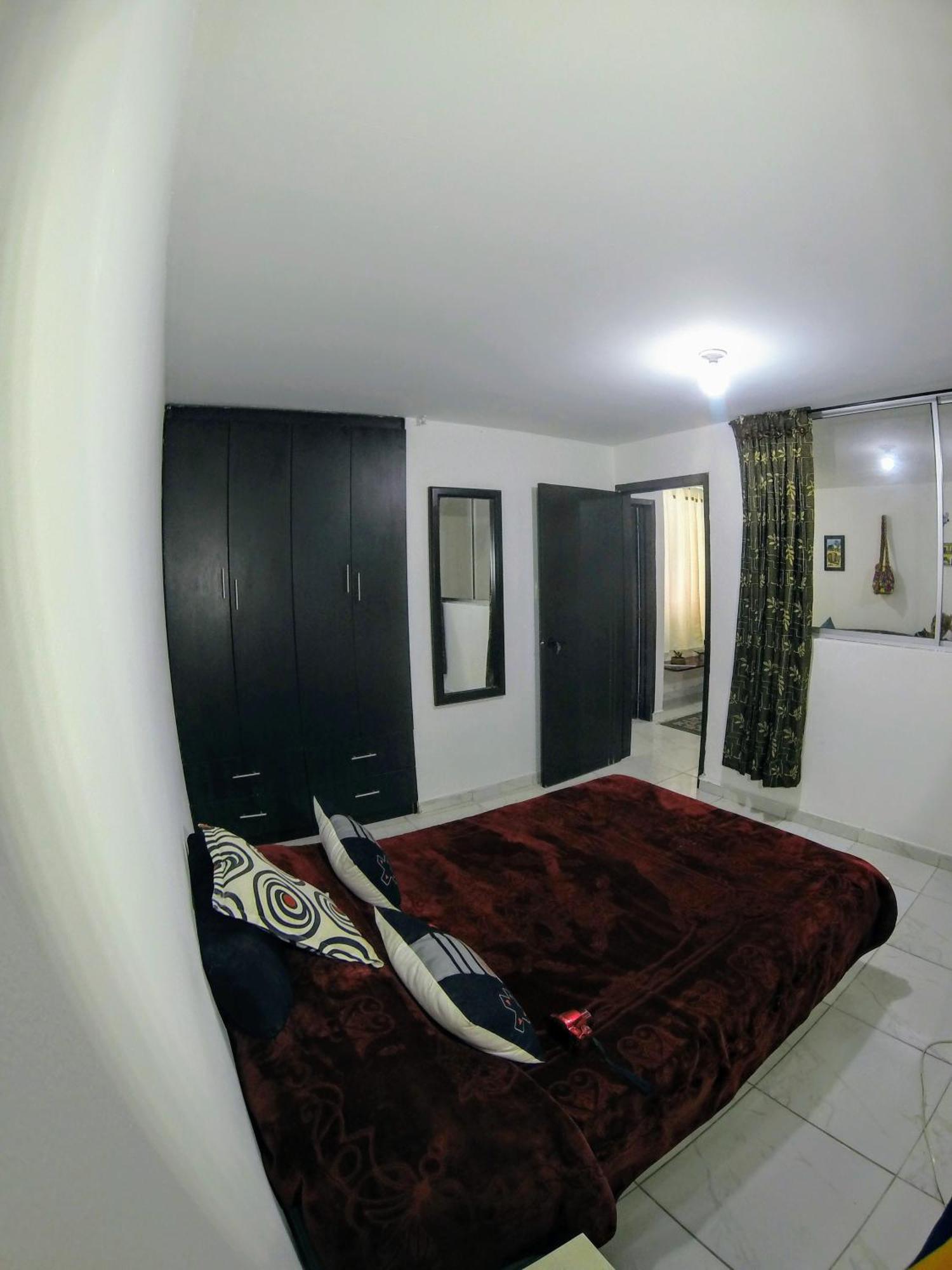 La Quinta Rent Short & Service Apartamento